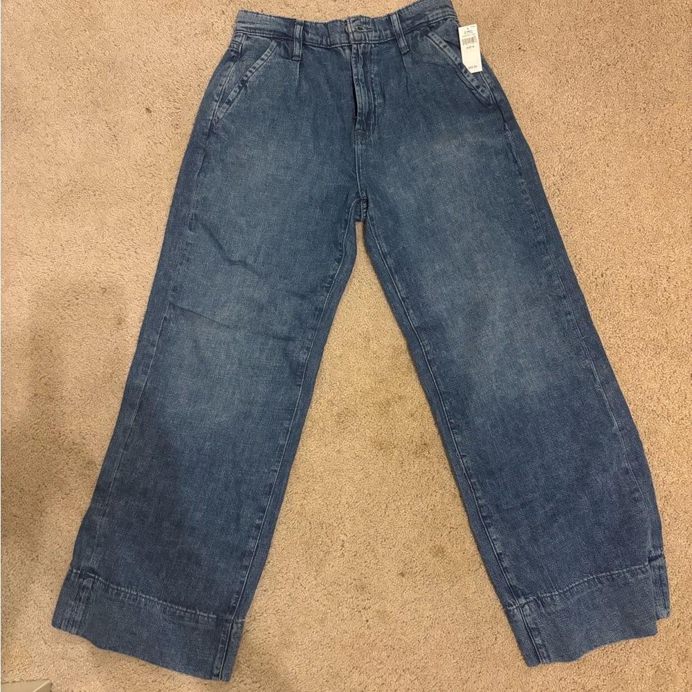 NWT GAP Women's Wide-Leg Denim Jeans in Blue Wash